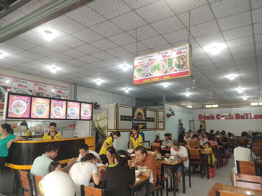 Bánh canh cá lóc Ba Thao