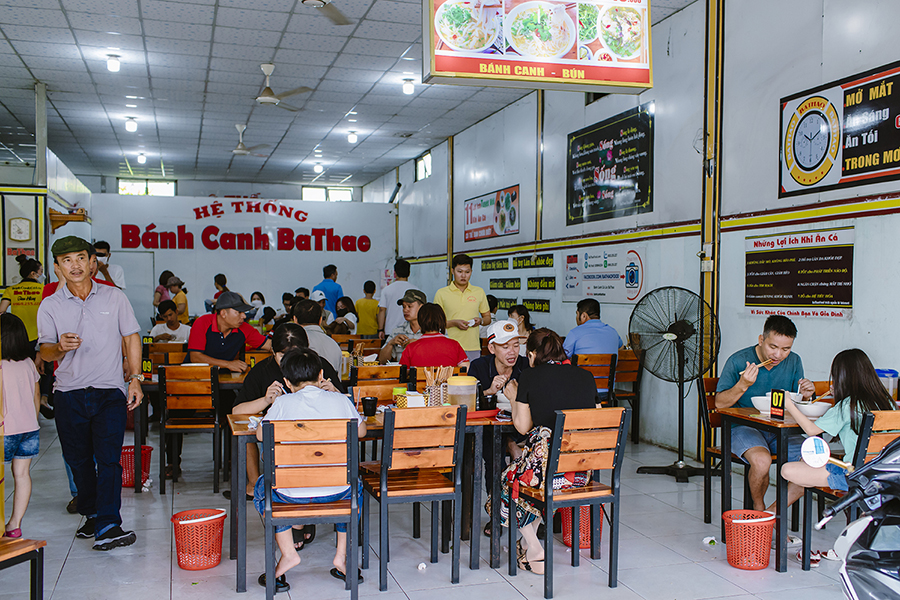 Bánh canh cá lóc BaThao (Quán có tuổi đời 15 năm)