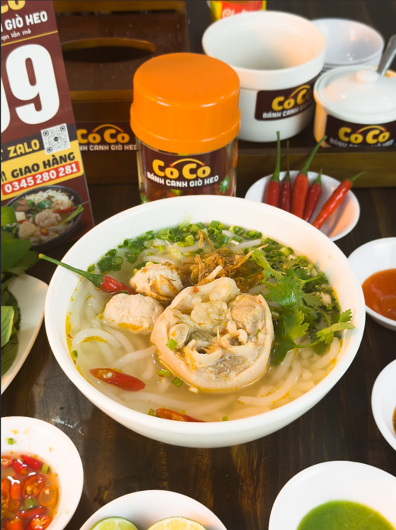 Cách nấu bánh canh giò heo thơm ngon chuẩn vị nhà hàng