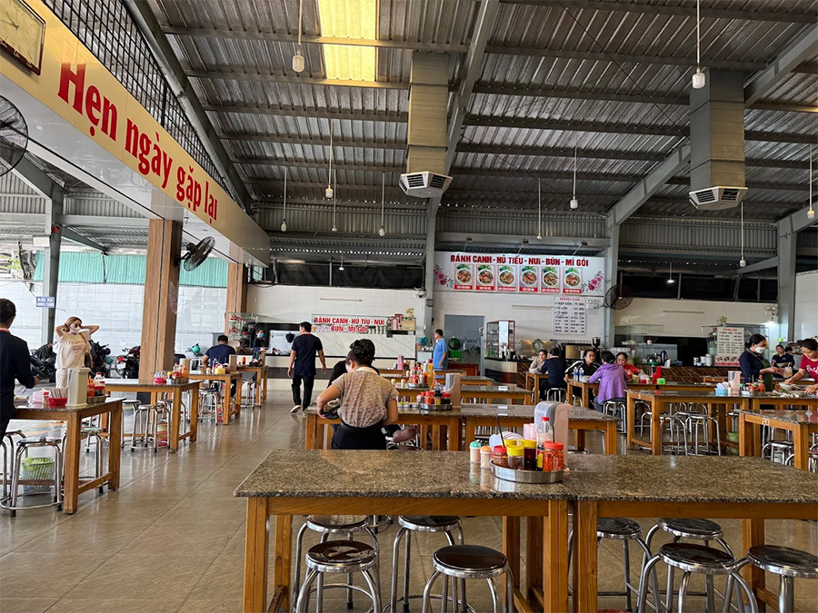 Review Quán Bánh Canh Thúy Long Hương Vũng Tàu