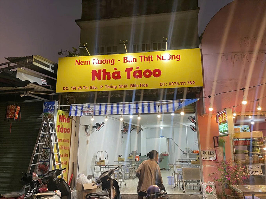 Nem nướng Nhà Táo
