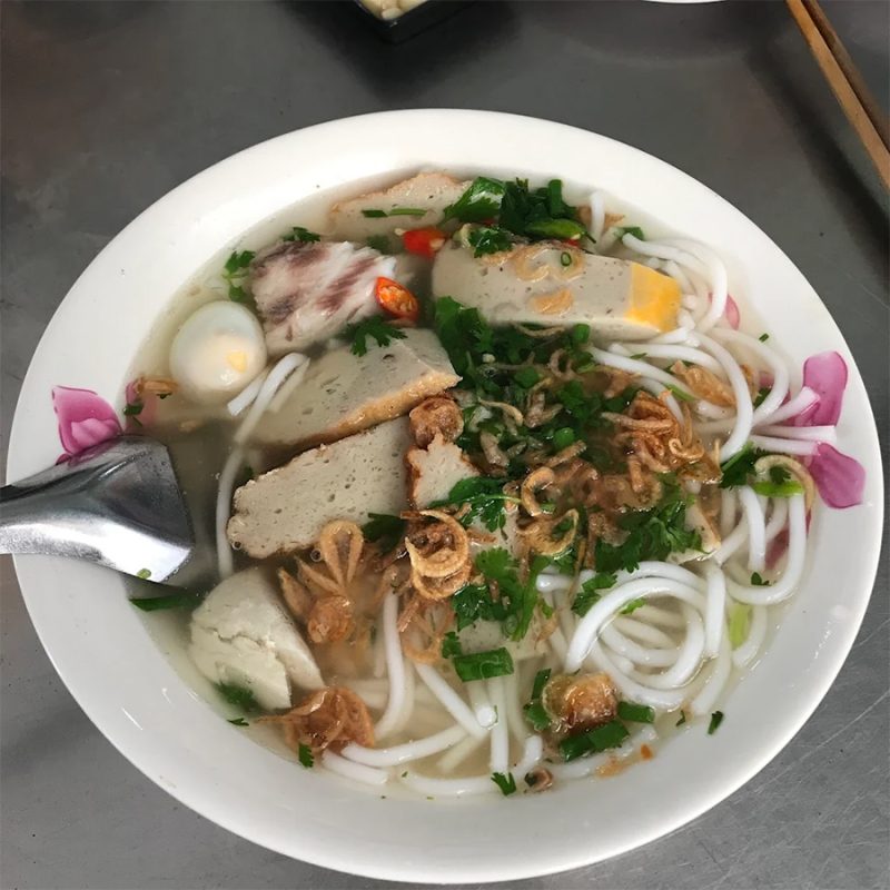review quán bánh canh Bà Lý Trần hưng đạo, phan thiết